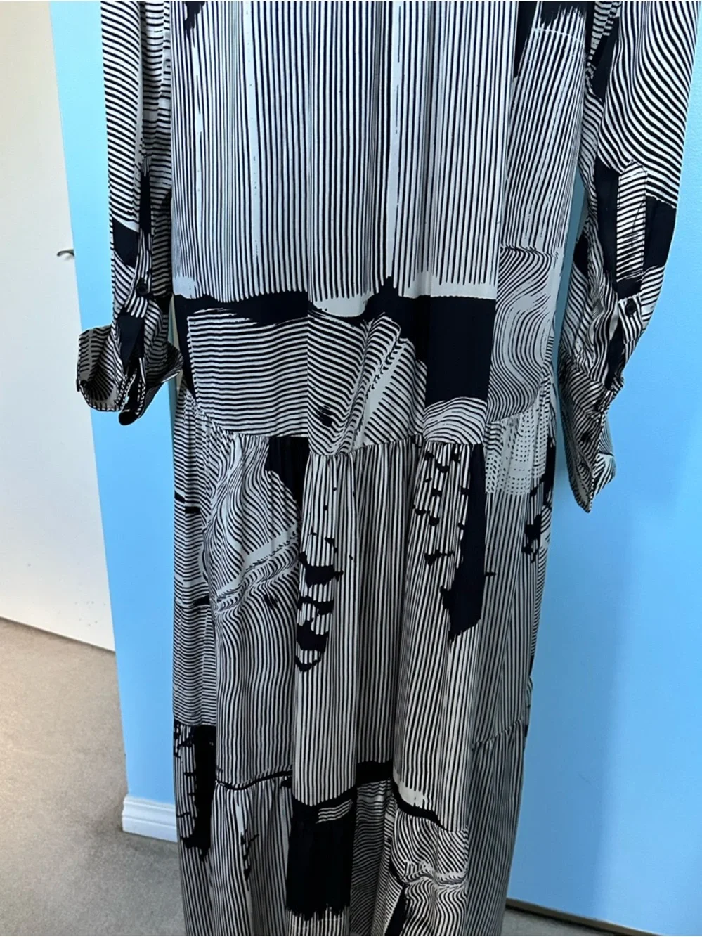 H&M Patterned Wide Dress - Picture 11 of 12